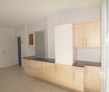 Location Appartement 4 pièces 60m² - Photo 1