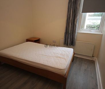 Apartment to rent in Dublin, Greenmount Ln - Photo 5