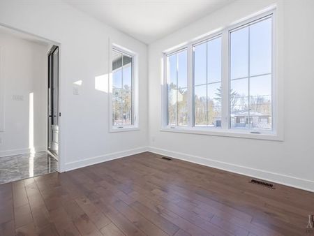 114 Rue de Liège - Photo 4