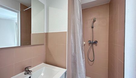 Appartement 1 pièces 12m2 REIMS 445 euros - Photo 5