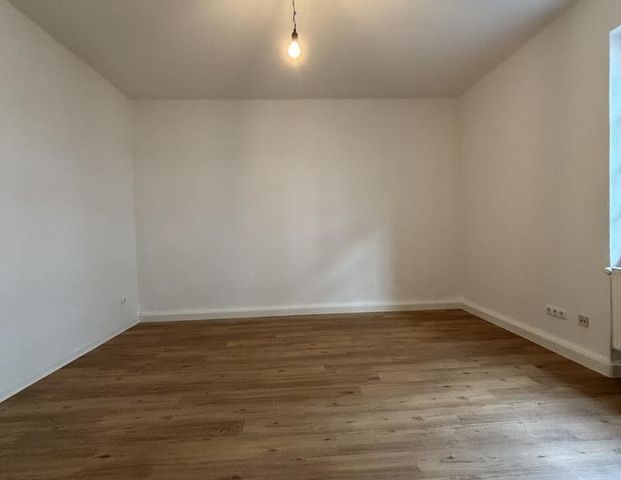 Helle 1-Zimmer-Wohnung- ab sofort Verfügbar - Foto 1