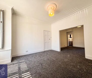3 bedroom end of terrace house to rent - Photo 3