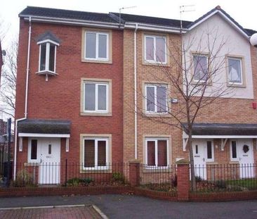 Sadler Court, Hulme, Manchester, M15 - Photo 5