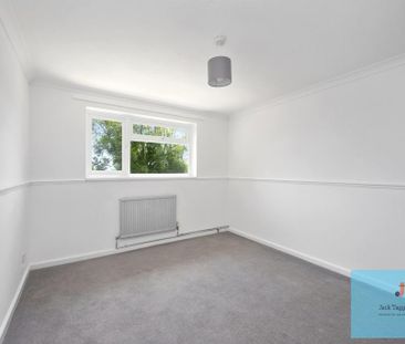 5 bedroom detached house to rent - Photo 4