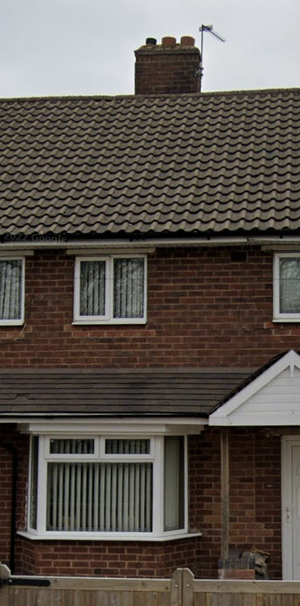 2 bedroom end of terrace house to rent - Photo 2