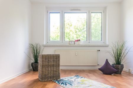 Großzügige 2-Raum-Wohnung - Aufzug ebenerdig errreichbar - Photo 2