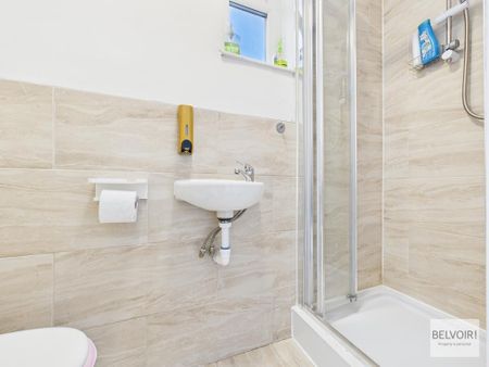 2 bedroom semi-detached house to rent - Photo 2