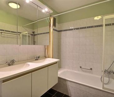 Appartement te huur - Photo 1