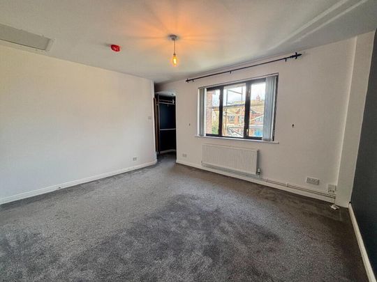 4 Diamond Grove, Belfast, BT10 0HW - Photo 1