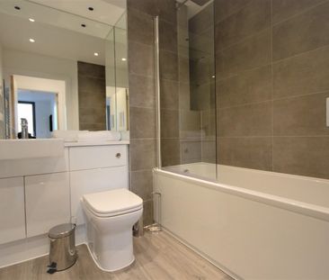 Sandown House, 124 High Street, Staines-Upon-Thames,TW18 - Photo 6