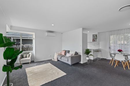 3/56 Flanshaw Road, Te Atatu South - Photo 4