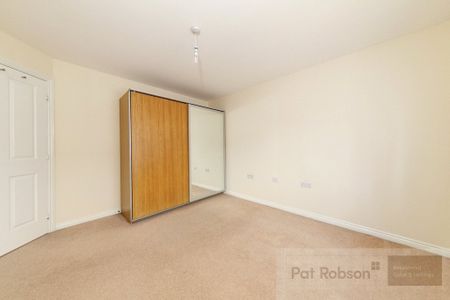 Matlock Avenue, Newcastle Upon Tyne - Photo 3