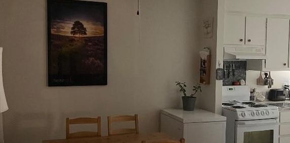 4 1/2 à louer - Photo 2