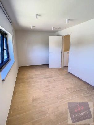 Recent en energiezuinige halfopen woning op toplocatie in Zonhoven - Photo 1