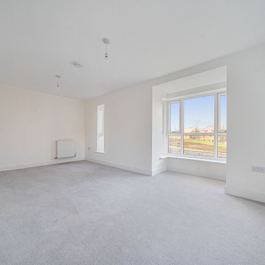 3 bedroom semi-detached house to rent - Photo 1