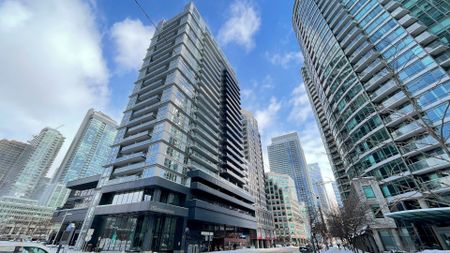 For Lease - 352 Front Street Unit# 1818, Toronto, Ontario - Photo 4