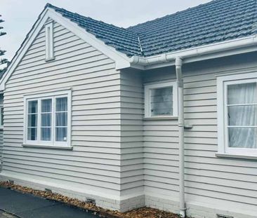 Comfort, Space & Convenience in a Prime Location - Photo 2