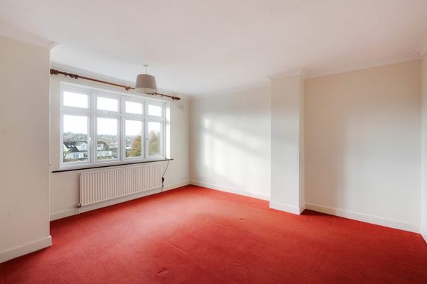 3 Bed House - Photo 1