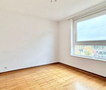 Appartement te huur in Sint-Lambrechts-Woluwe voor € 1.700 met 3 sl... - Photo 3