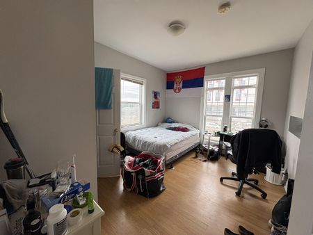 South Street, Halifax 26-039 - Photo 2