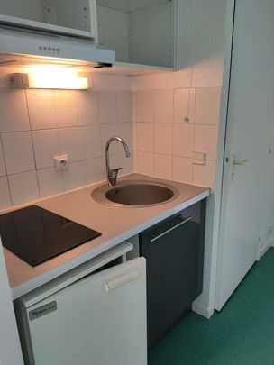 Location Appartement 1 pièce 15m² LE HAVRE 76600 - Photo 1