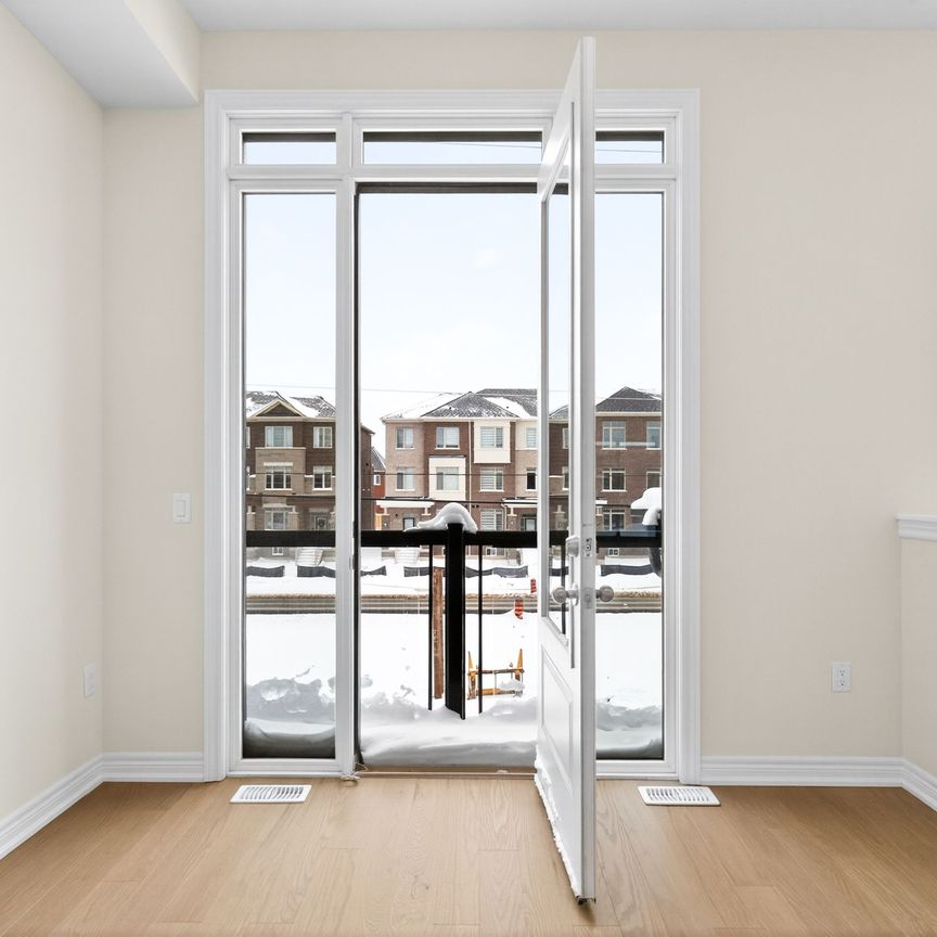 For Lease - 3205 Sixth Line Unit# Unit 1, Oakville, Ontario - Photo 1