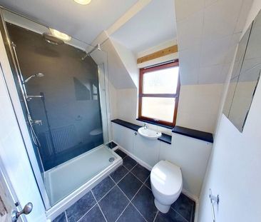 3 bedroom terraced house to rent - Photo 6