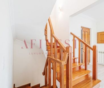 3 room luxury House for rent in Bairro da Martinha (Estoril), Casca... - Photo 1