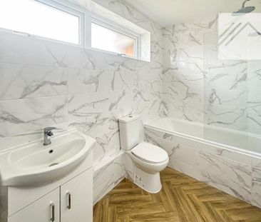 3 bedroom terraced house to rent - Photo 6