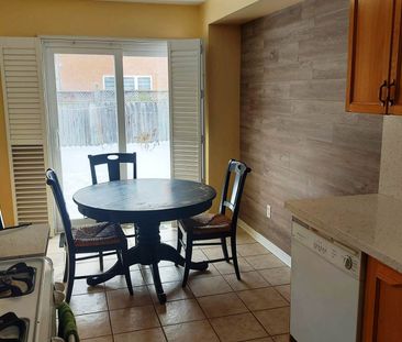 For Lease - 33 Bramfield Street Unit# Upper, Brampton, Ontario - Photo 3