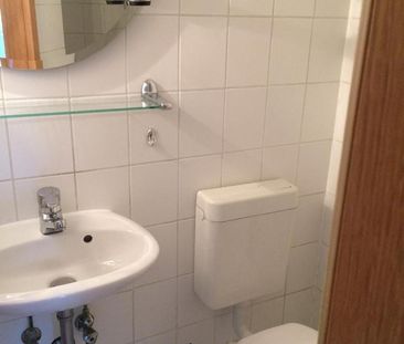 Schicke 2 RW 36m², EBK,Duschbad, uninah zum 15.2.26 - Photo 3