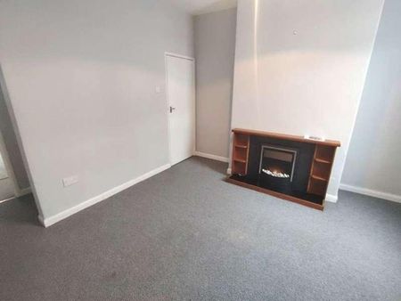 Dominion Street, Walney Island, LA14 - Photo 3