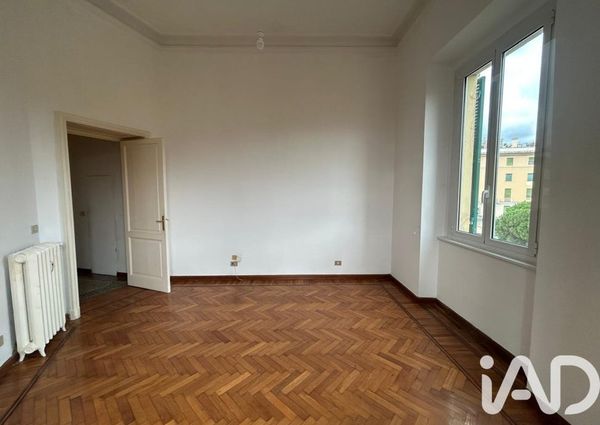 Piazza dello zerbino, Genova, Liguria 16122