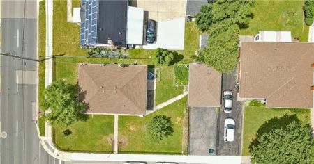 For Lease - 609 Mohawk Road Unit# 2, Hamilton, Ontario - Photo 2