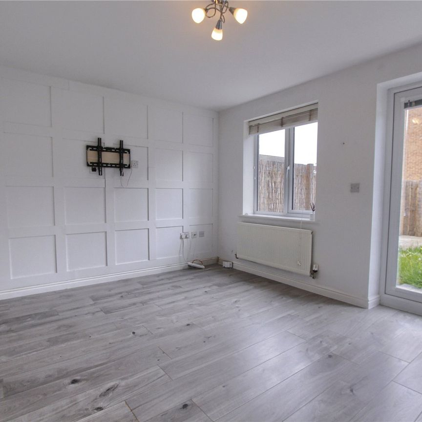 3 bed to rent in Kings Close, Lazenby, TS6 - Photo 1