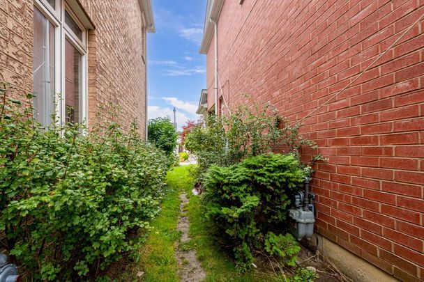 For Lease - 98 Waterbridge Way, Toronto, Ontario - Photo 1