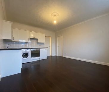 Upper Belgrave Road, Bristol - Photo 2