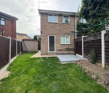 2 bedroom semi-detached house to rent - Photo 3