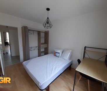Location Appartement 1 pièce 82m² RENNES 35200 - Photo 1