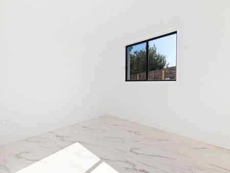 Spacious, Modern & Comfortable – the Perfect 2-Bedroom Rental - Photo 3