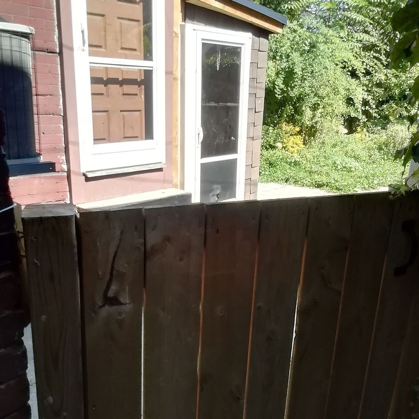 For Lease - 761 Markham Street Unit# Bsmt, Toronto, Ontario - Photo 1