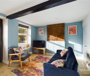 2 bedroom end of terrace house to rent - Photo 2