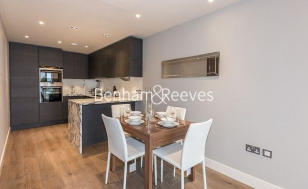 1 Bedroom flat to rent in Parrs Way, Hammersmith, W6 - Photo 1