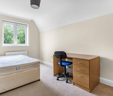 5 bedroom townhouse to rent - Photo 6
