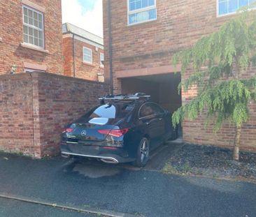 3 Bedroom Terraced To Let - Photo 2