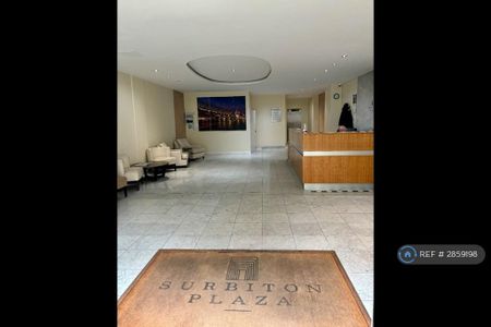 2 bedroom penthouse to rent - Photo 5