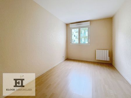Location Appartement 3 pièces 76m² ROUEN 76100 - Photo 2