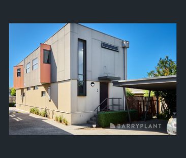 6/27 New Street, Dandenong, Vic 3175 - Photo 2