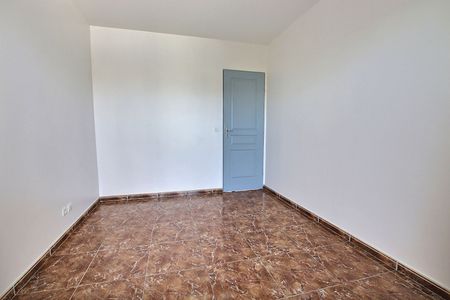 Location appartement 2 pièces, 30.72m², Le Blanc-Mesnil - Photo 2