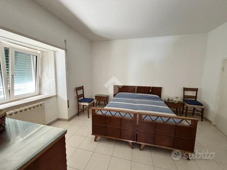 VILLA SINGOLA A ANZIO - Photo 2
